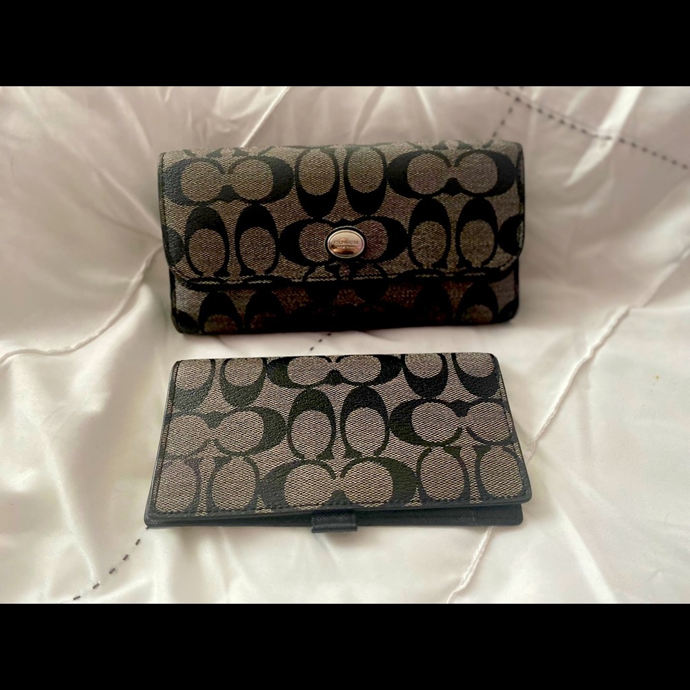 Authentic Coach Signature Wallet